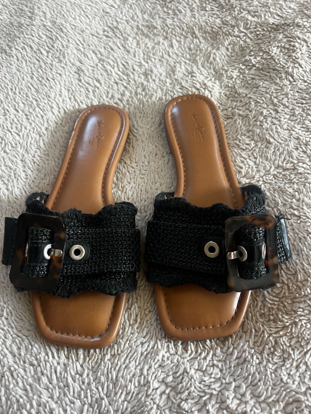 Women’s Black Slide Sandals with Tortoise Shell Buckle